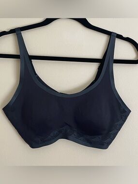 Pink by Victoria's Secret Lightly Lined Square Neck Bra Wireless Black Size L